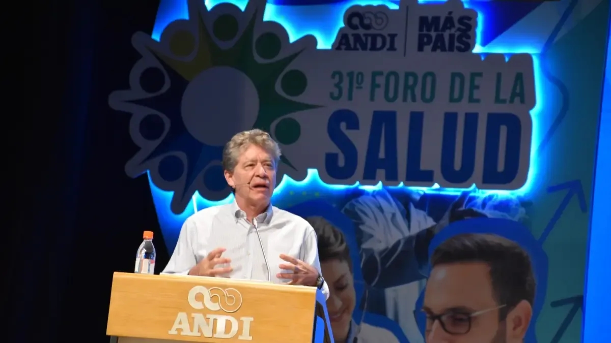 « Sommes-nous inquiets ? Oui, mais nous ne pouvons pas nous arrêter là » : Bruce MacMaster à propos du système de santé du pays