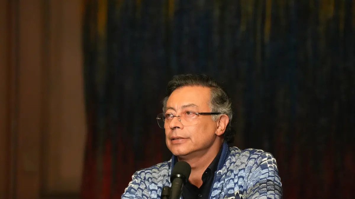 Reazioni alla decisione della Corte di revocare al CNE la facoltà di indagare sul presidente Gustavo Petro