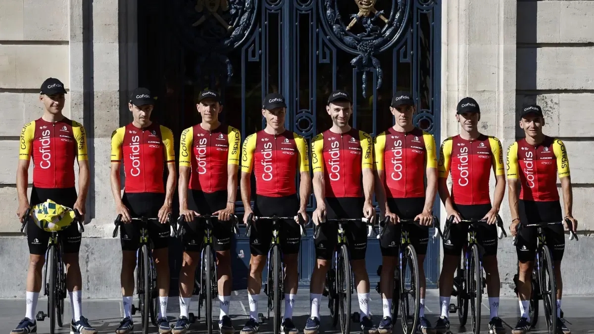 Roubo milionário registrado durante o Tour de France: caminhão da Cofidis arrombado e 11 bicicletas roubadas