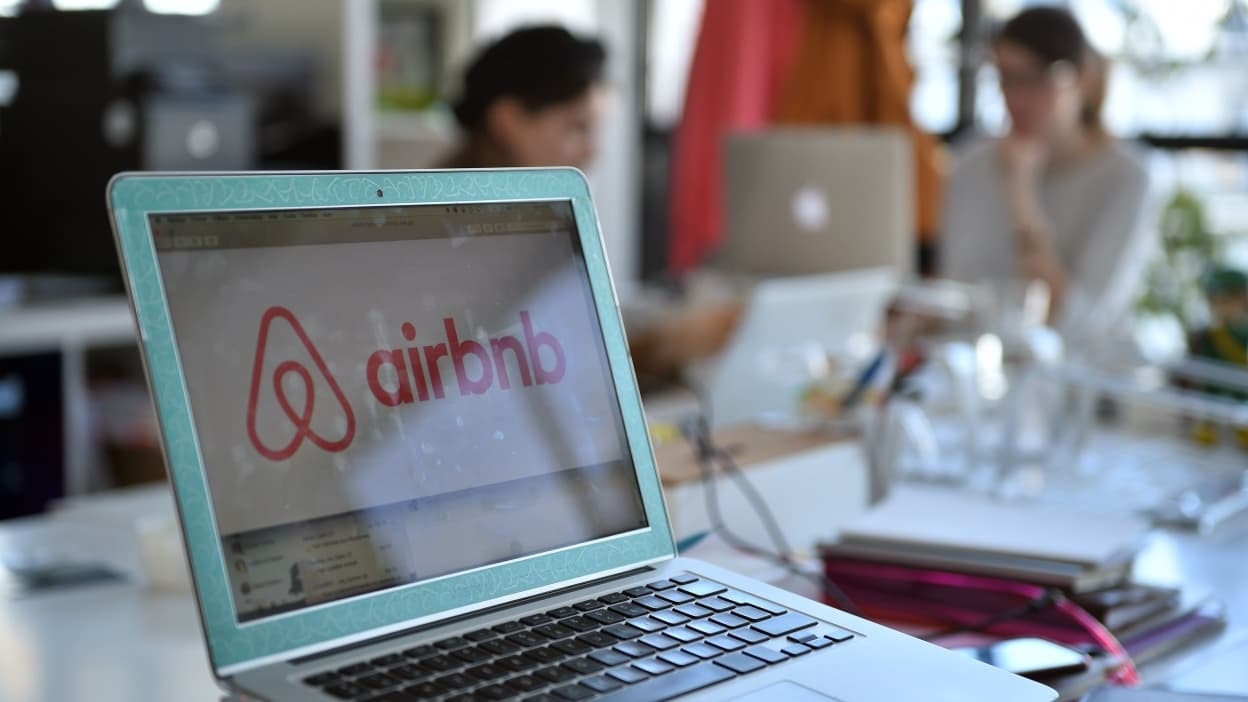 Airbnb bietet Home-Services an: „Unlauterer Wettbewerb“, prangern Hoteliers an