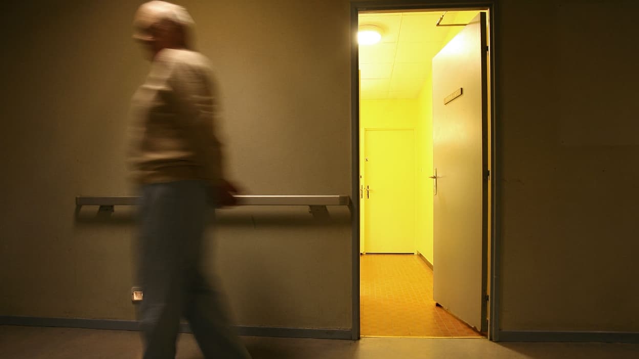 "Onde está a dignidade?": alarme de pacientes com doenças crônicas, após os anúncios orçamentários de François Bayrou