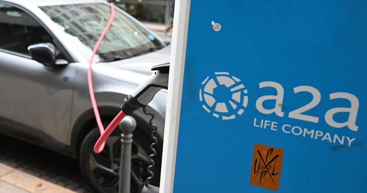 De l'échec des villages électriques naissent de nouvelles incitations pour les voitures