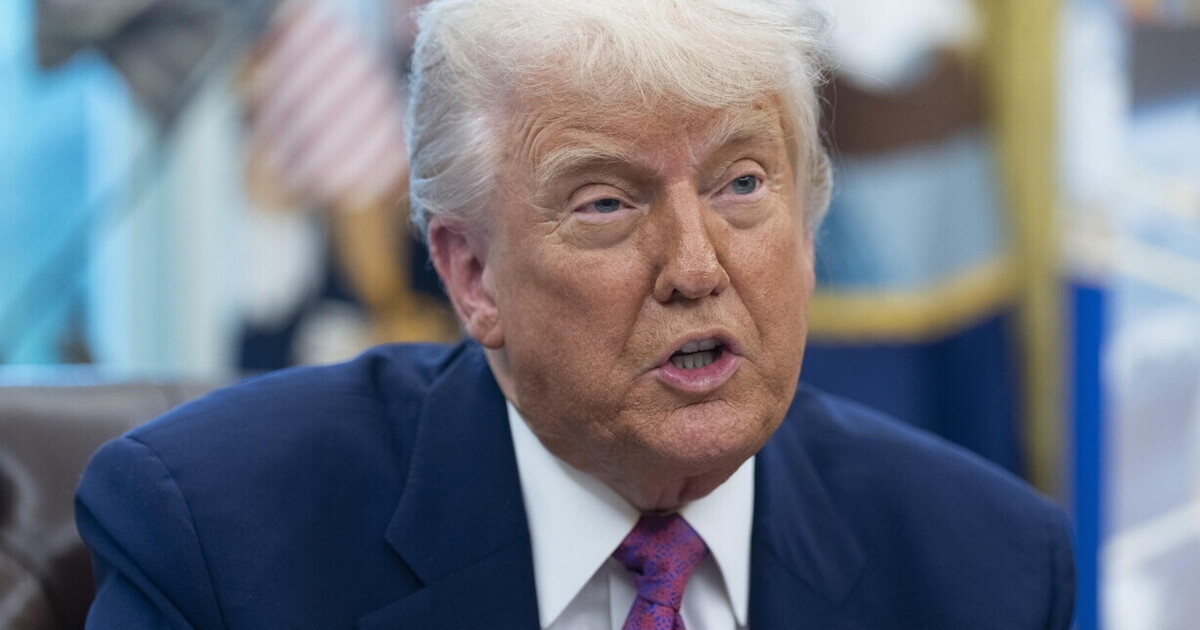 Trump change à nouveau d'avis et menace l'Europe de droits de douane de 50 %