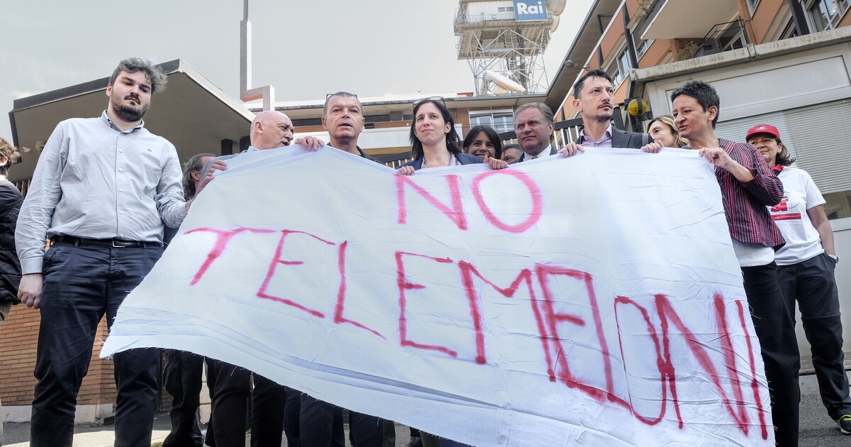 A besteira sobre o referendo obscurecida pela TeleMeloni