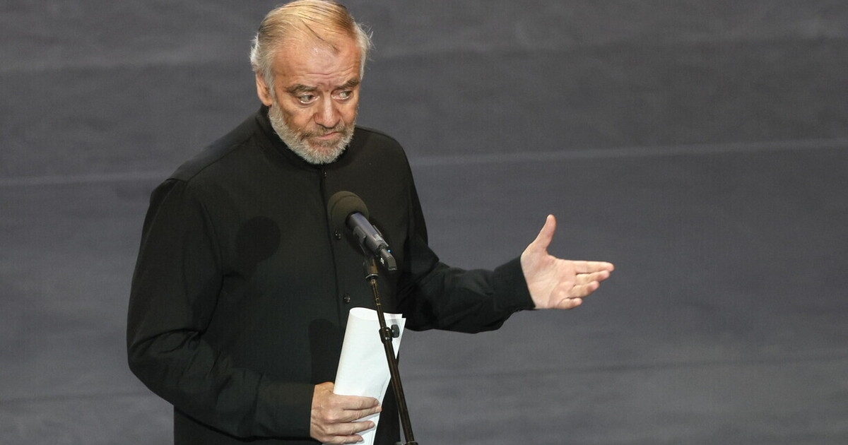Annullato il concerto del direttore d'orchestra russo Gergiev alla Reggia di Caserta