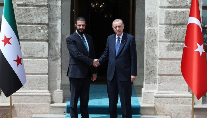 Niespodziewany szczyt w Stambule! Prezydent Erdoğan spotkał się z Ahmedem Şarą... Dyrekcja Komunikacji podała szczegóły spotkania