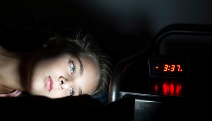 Attention à ceux qui manquent de sommeil ! Les noctambules sont en danger ! Les experts mettent en garde : « Ils risquent un déclin cognitif. »