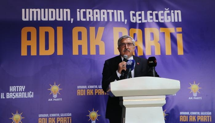 De vicevoorzitter van de AK-partij, Yayman, woonde het vakantieprogramma in Hatay bij