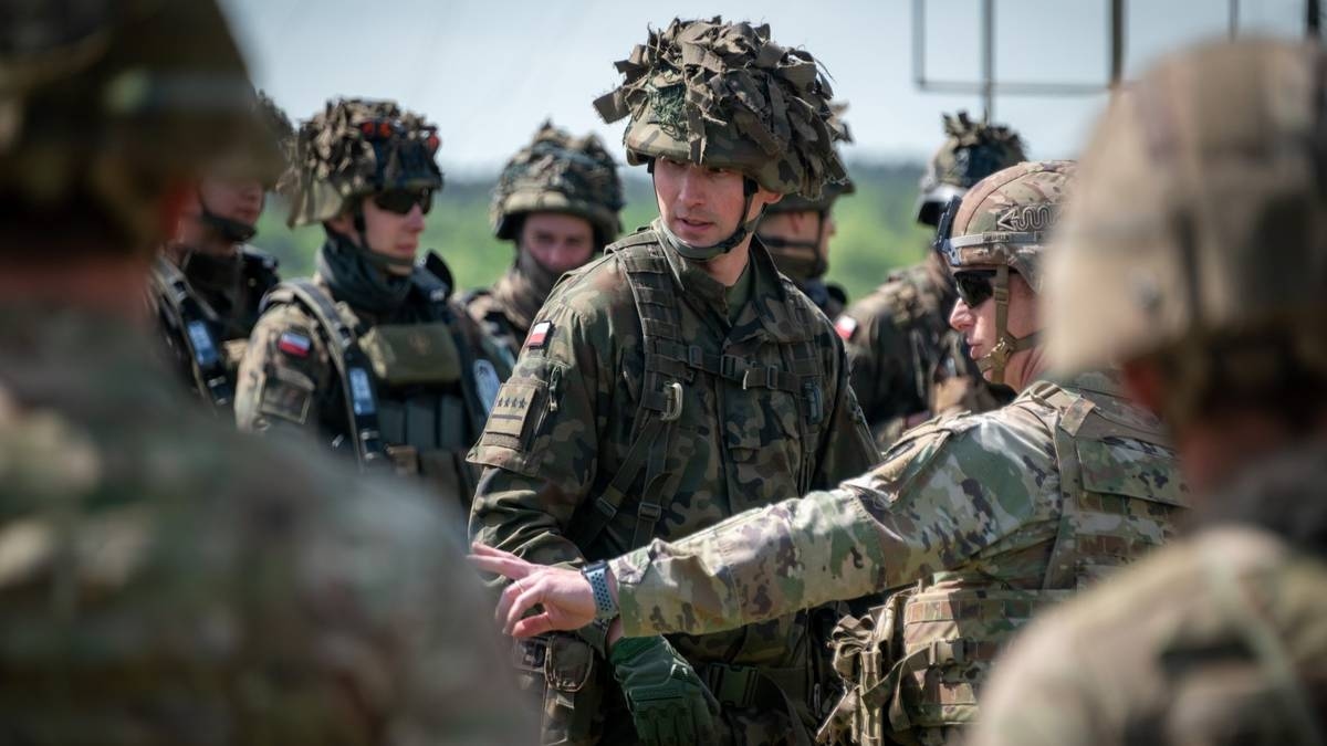 Forte voce del governo sulla missione di pace in Ucraina. "I soldati polacchi non andranno lì"