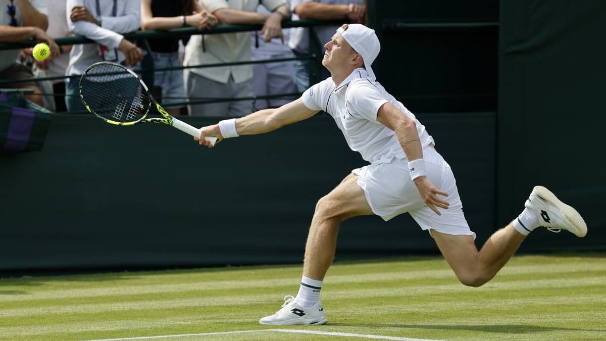 Wimbledon en línea. Retransmisión de partidos desde la pista número 15 - 03:07