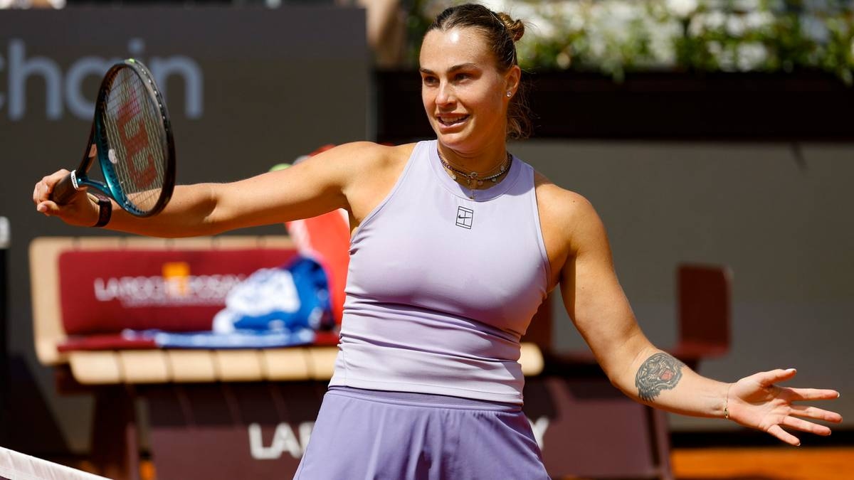 Sabalenka è già nei quarti di finale. Grandi emozioni nel secondo set