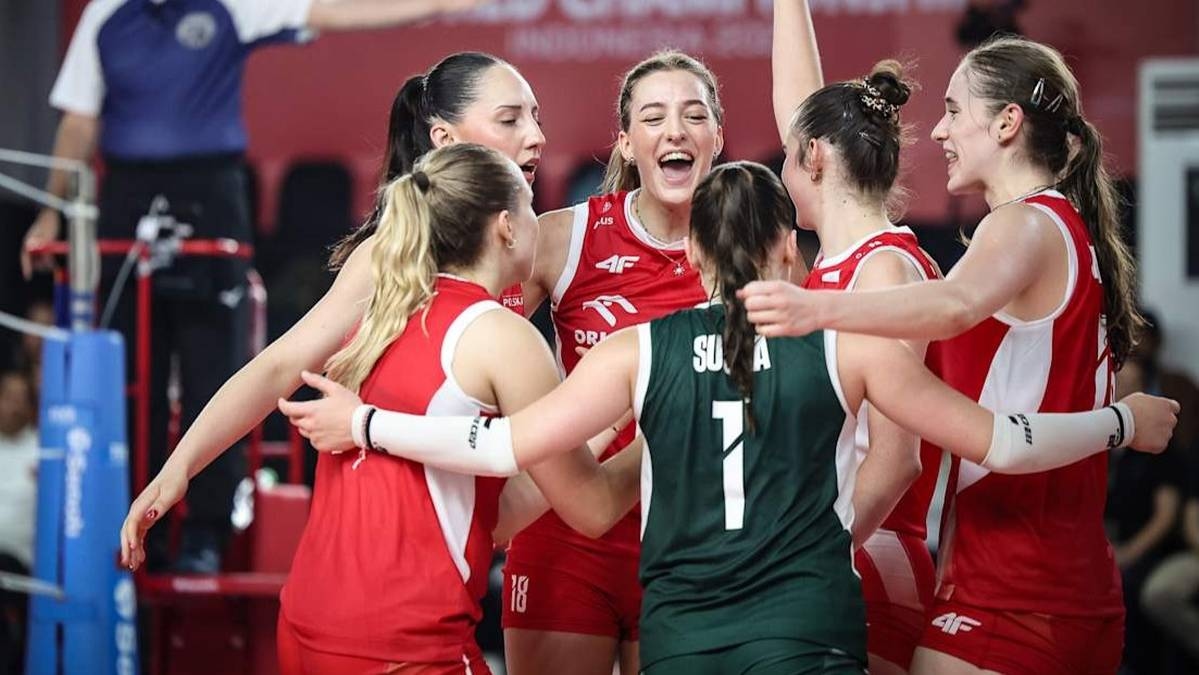 Volleyball-Weltmeisterschaft der Frauen: Polen gegen Italien. Live-Berichterstattung und Live-Ergebnisse.