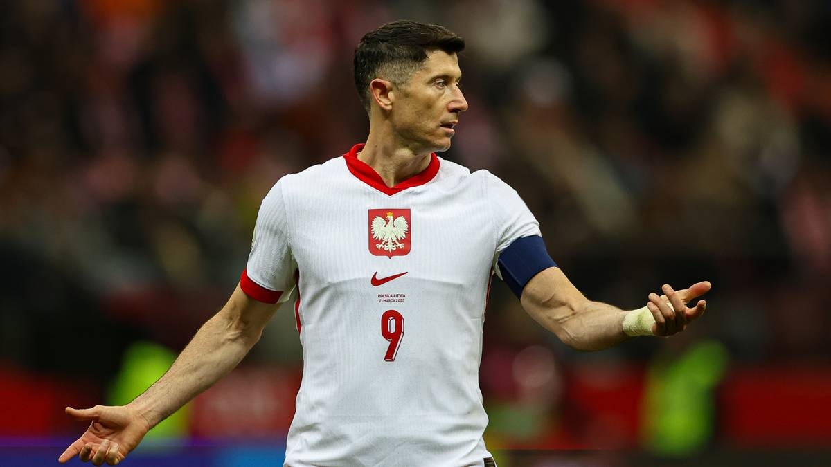 Robert Lewandowski suspende jogo na seleção. "Perda de confiança"