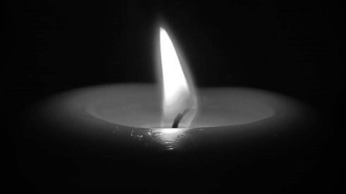 A national team player has died. He collapsed on the pitch during a match.