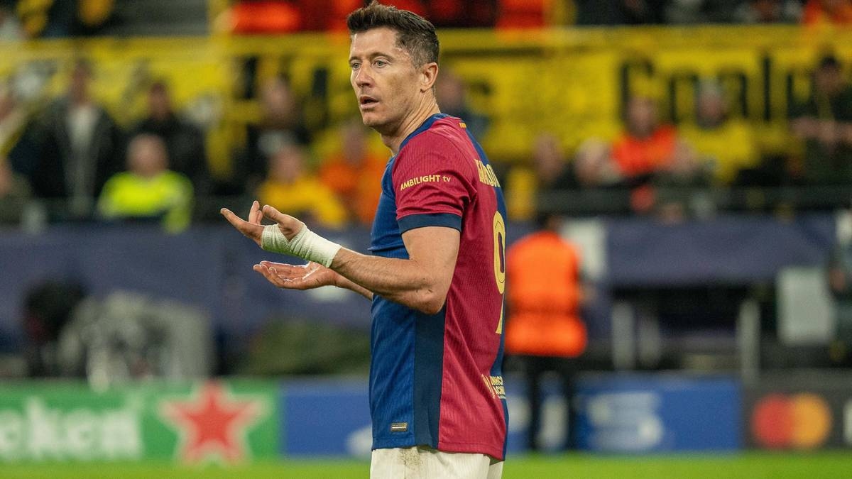 Das sind nicht mehr nur leere Worte! Die Spanier schreiben direkt. „Barcelona sucht einen Stürmer“