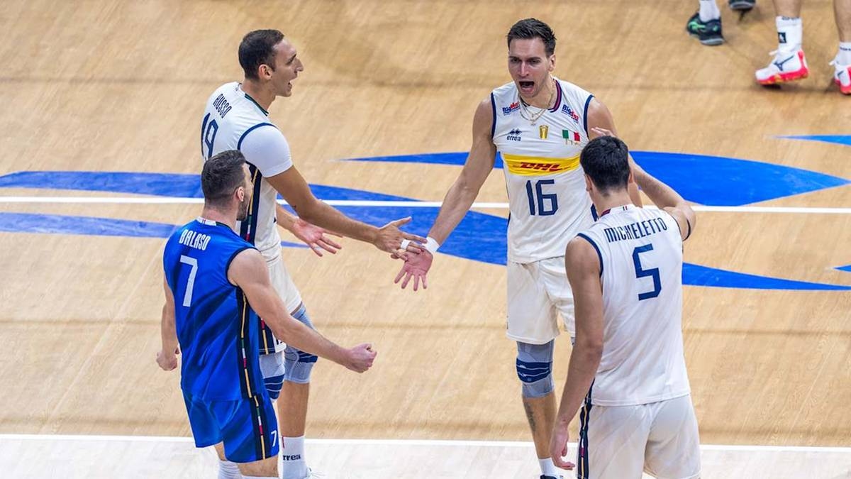 Itália x Bélgica. Vôlei ao vivo. Cobertura ao vivo e resultados online do Campeonato Mundial de Vôlei Masculino de 2025.