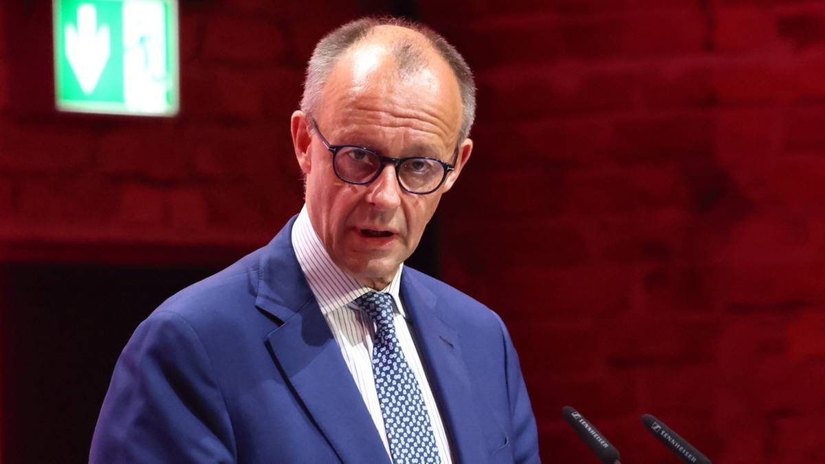 De Duitse economie in de greep van werkloosheid, wijzend op de tarieven van Donald Trump