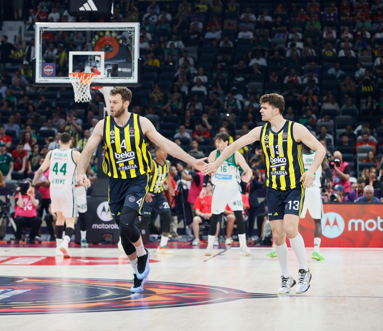 Fenerbahçe na boisku w walce o puchar THY Euroligi