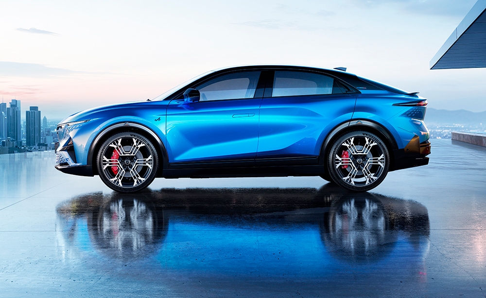 Wereldpremière van Alpine's sportieve fastbackmodel
