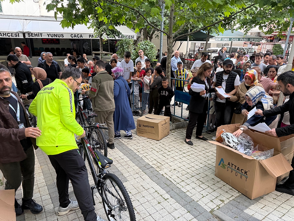 200 fietsen vonden hun eigenaren tijdens de 32e fietsuitdeelceremonie in Bahçelievler
