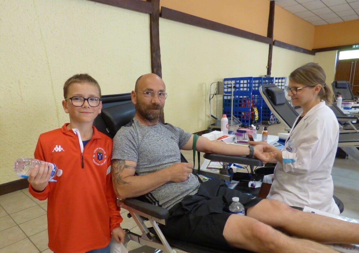 Donar sangre, un acto cívico
