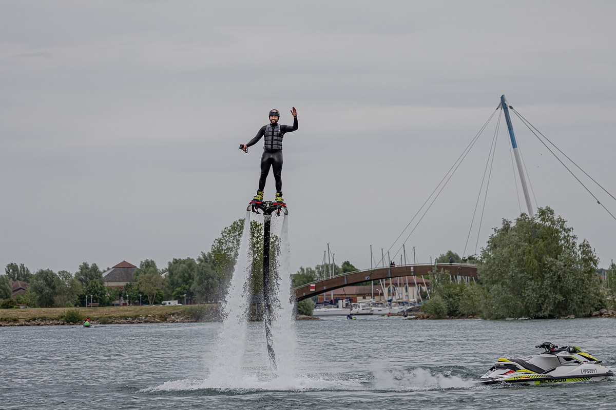 Lac du Der'de öfkeli jetler: Gündemde gösteri ve adrenalin var
