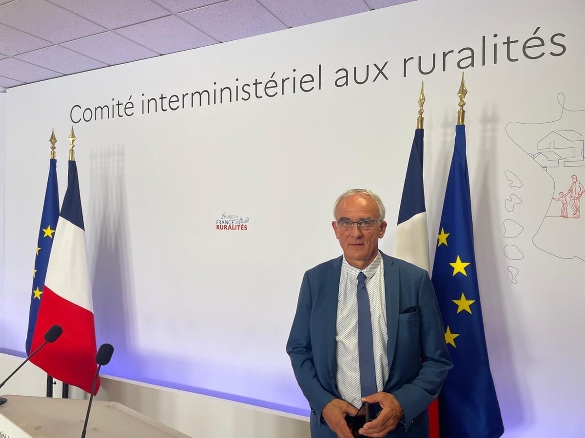 Eric Krézel nimmt an der Wiedereinsetzung des Interministeriellen Ausschusses für ländliche Angelegenheiten teil