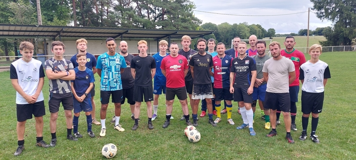 Los futbolistas han vuelto al estadio