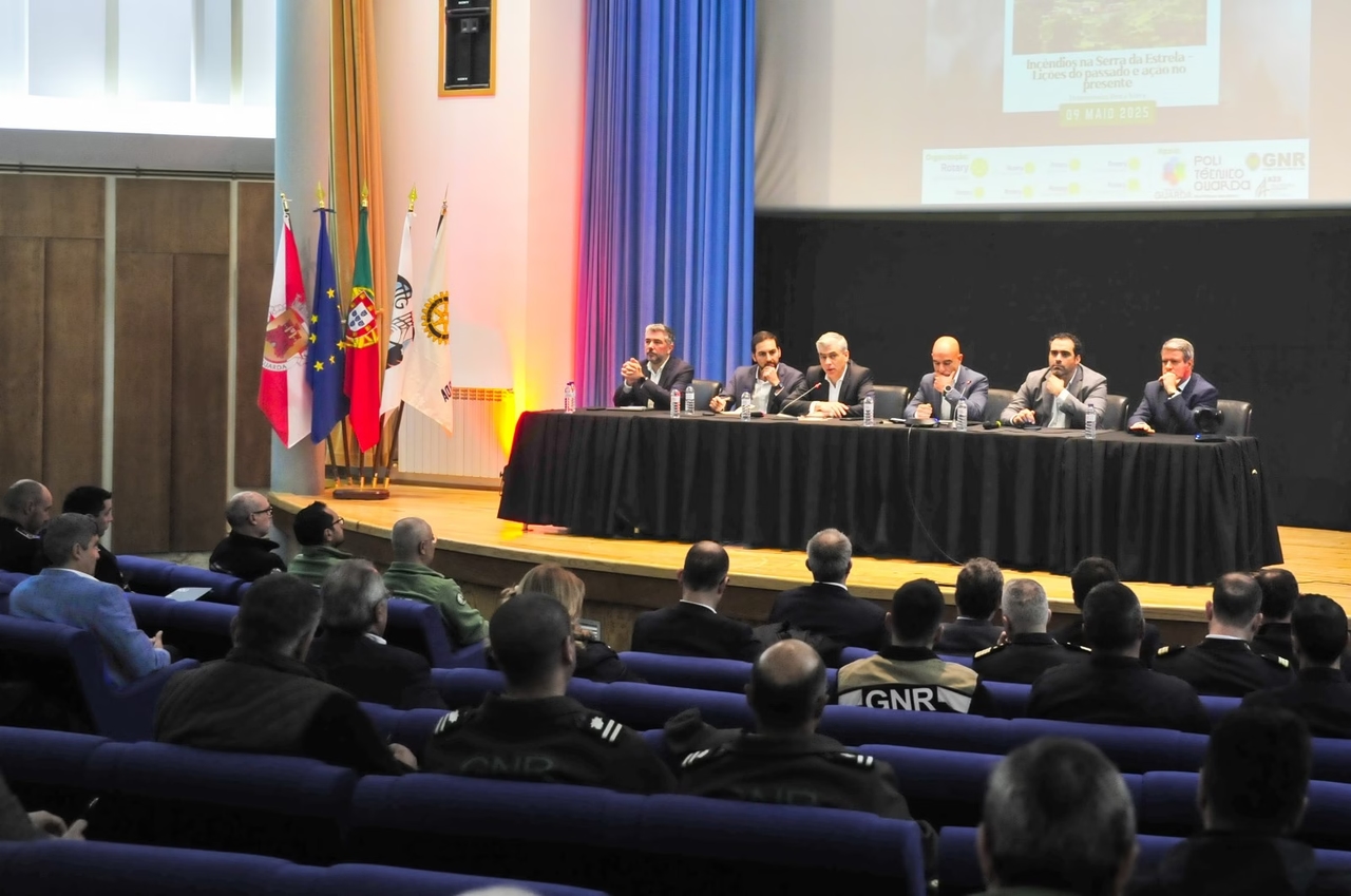 Il seminario ha discusso e analizzato gli effetti degli incendi nella Serra da Estrela