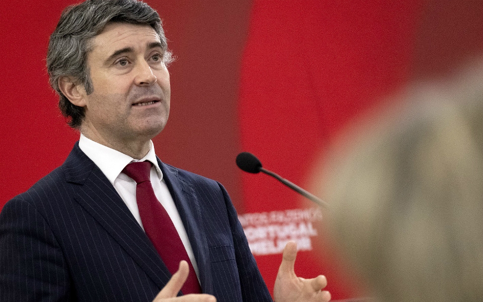 José Luís Carneiro: l'uomo di tutti i consensi