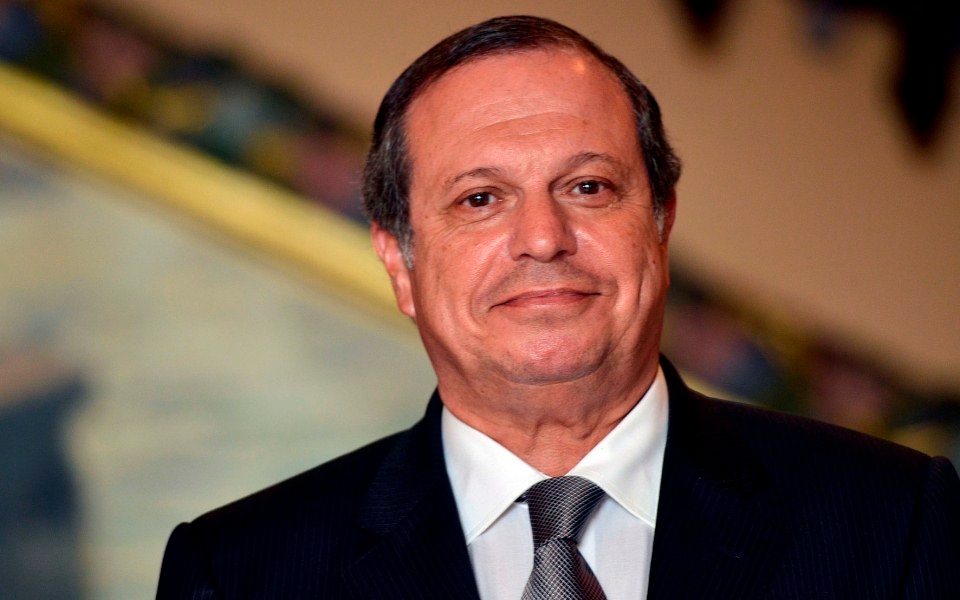 PS: Carlos César propone elezioni il 27 e 28 giugno e un congresso post-locale
