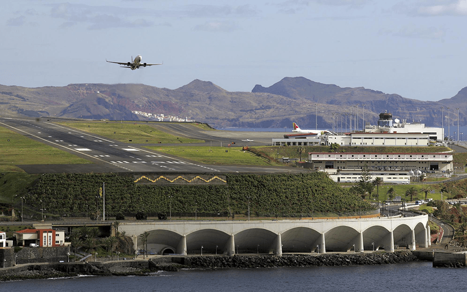 Aeroporto da Madeira condicionado devido ao vento forte