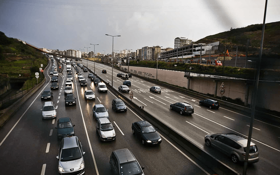 Portugezen geven toe tot 25 duizend euro te hebben uitgegeven aan een tweedehands auto