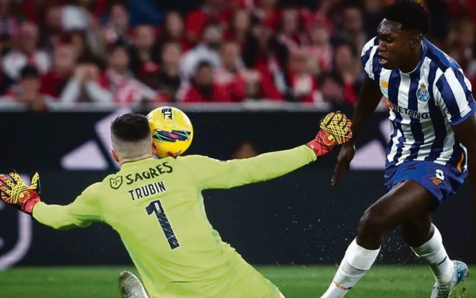 Mundial de Clubes. FC Porto e SL Benfica jogam para 108 milhões de euros