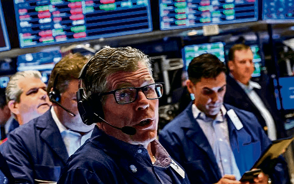 Markets resist a weakened labor market
