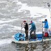 431 kilometers day and night on a SUP - four men want to keep paddling despite the wind, cold and lack of sleep.