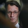 Premier Nadrenii Północnej-Westfalii Hendrik Wüst (CDU) uważa, że ​​konieczna jest gruntowna reforma kraju związkowego w celu uporządkowania relacji między rządem federalnym a krajami związkowymi.