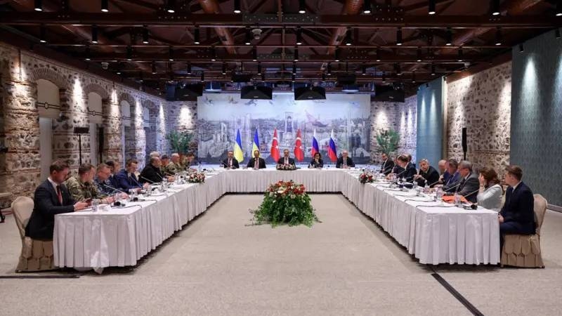 Treffen russischer und ukrainischer Delegationen in Istanbul: Was sind die Prioritäten der beiden Länder?