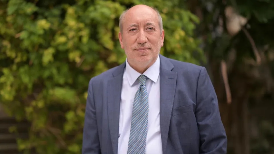 ¿Belem? "Lee mis labios: no me rendiré", asegura António Filipe.