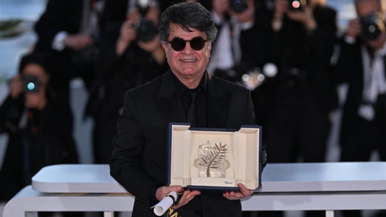 Zakończył się 78. Festiwal Filmowy w Cannes: Jafar Panahi gościł dziś w Teheranie ze swoją „Złotą Palmą”
