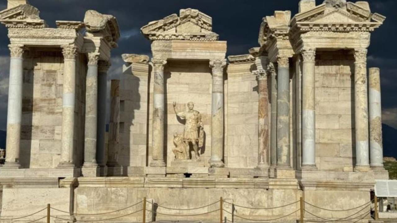 Opgravingen in de oude steden Laodicea en Tripolis gaan door