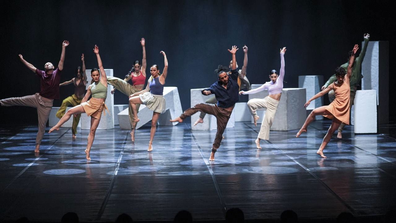 'Ambivalence' van ADOB Modern Dance Company beleefde zijn wereldpremière