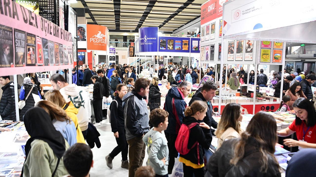 Great interest in Balıkesir Book Fair: 50 thousand book lovers