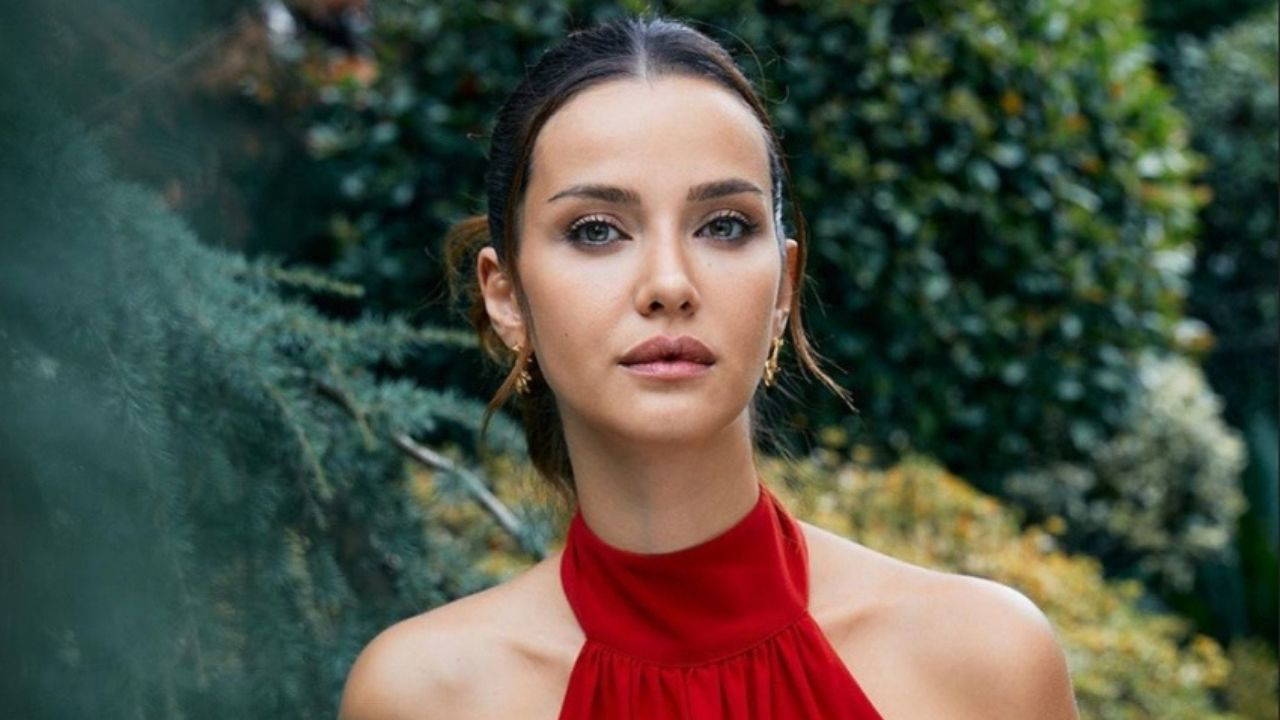 A child was killed in the sea: İrem Helvacıoğlu attended the wedding wearing a neck brace
