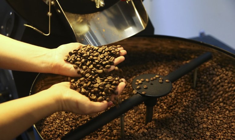 Ministério da Agriculta alerta para três marcas e lotes de café impróprios para consumo