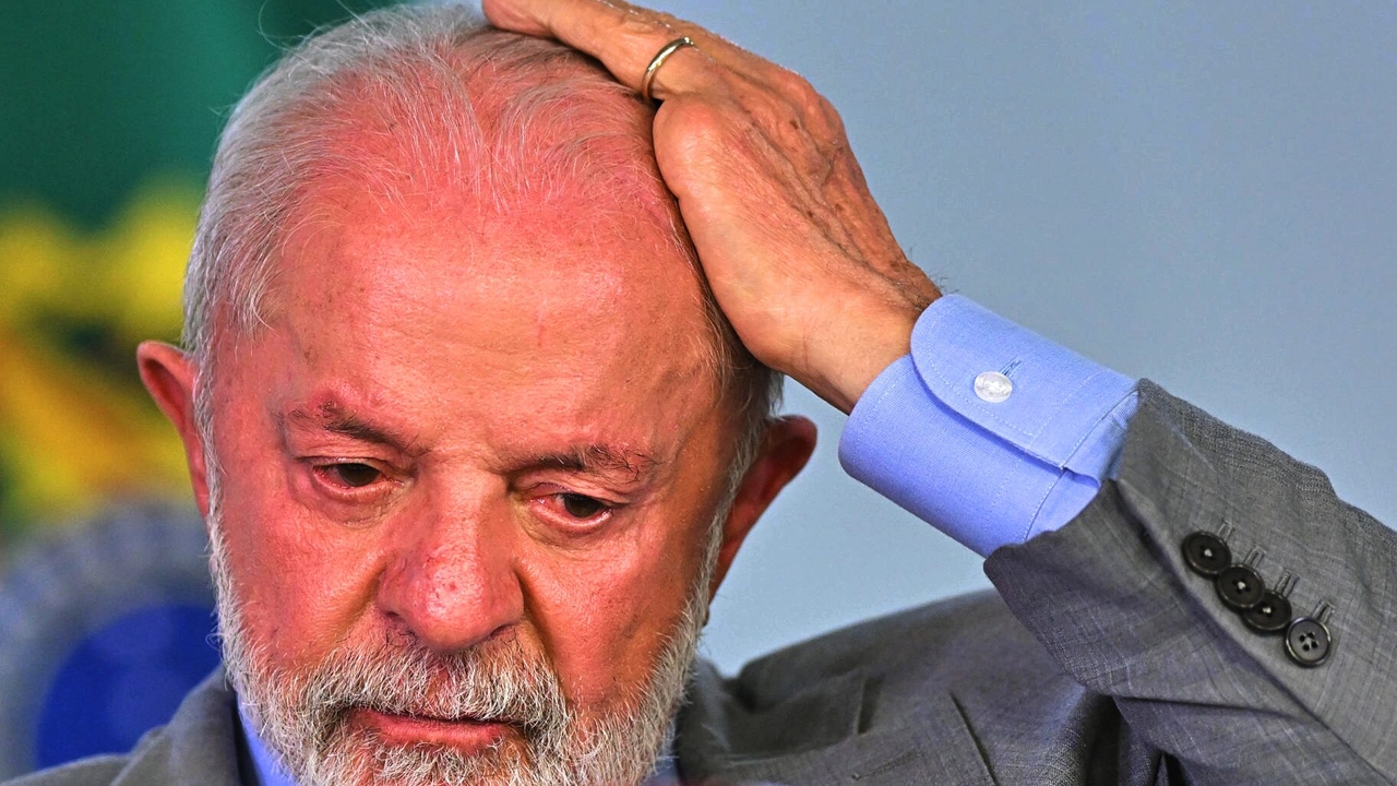 La crisis fiscal podría volverse política si el gobierno no cambia de rumbo, dice investigador de FGV