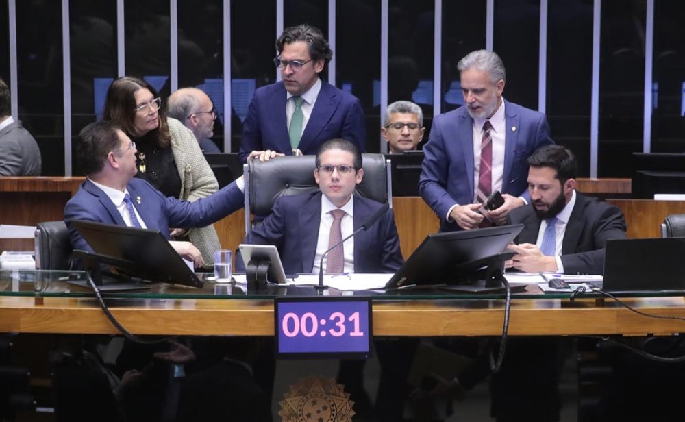 Setor produtivo comemora derrubada do IOF: “Vitória da racionalidade tributária”