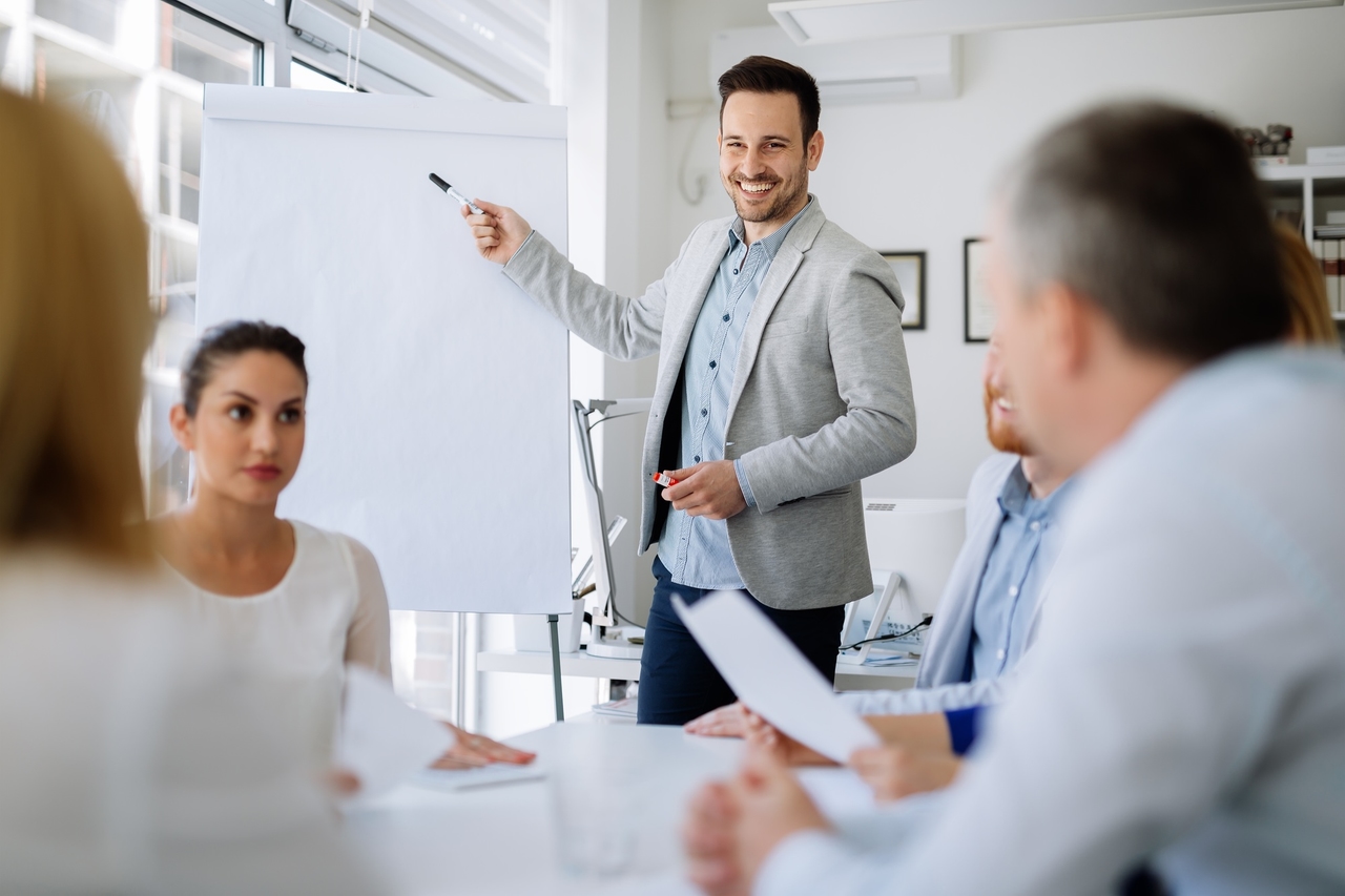 Wat is HR-compliancetraining voor managers en waarom is het essentieel?