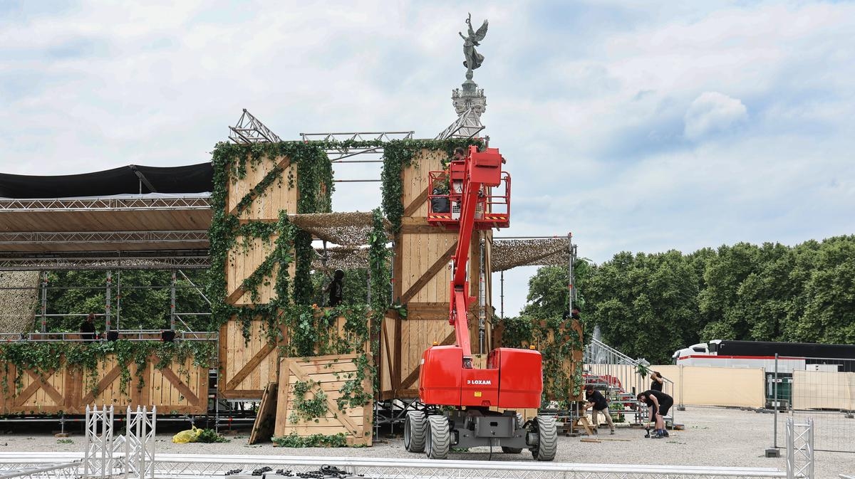 Bordeaux: Place des Quinconces bu hafta sonu Brunch Electronik için bir elektro festivaline dönüştü