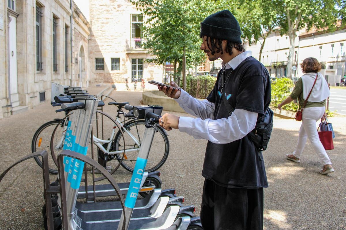 Agen : les trottinettes Bird se déploient en roues libres vers le sud
